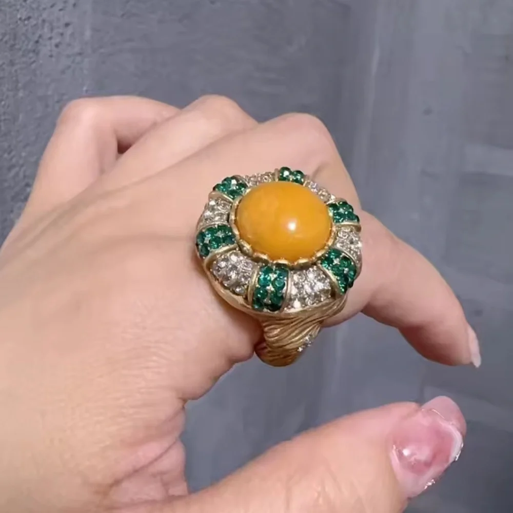 Anthropolgie Cabochon Ring Bold Amber Center Emerald & Diamond Timeless Elegance